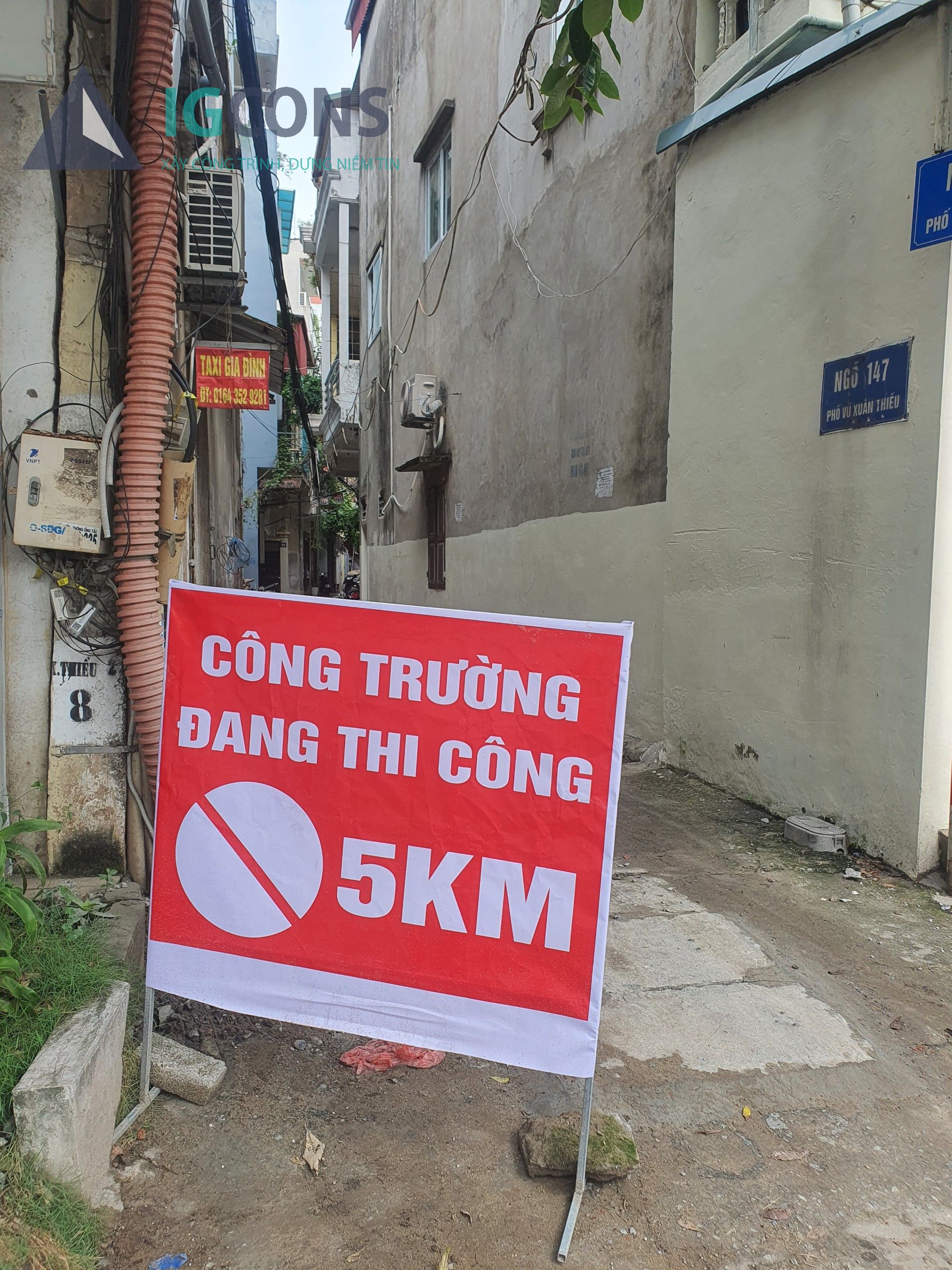 cảnh báo công trường