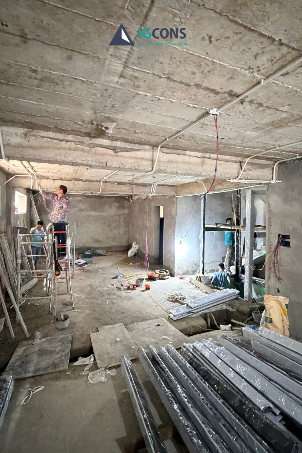 Cập nhật tiến độ thi công
